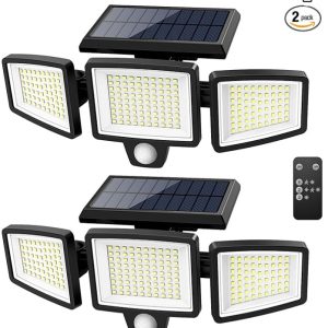 Reflectores alimentados con páneles solares