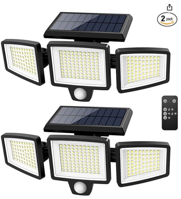 Reflectores alimentados con páneles solares